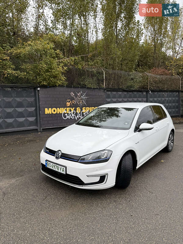 Volkswagen e-Golf 2014 Volkswagen e-Golf 2014