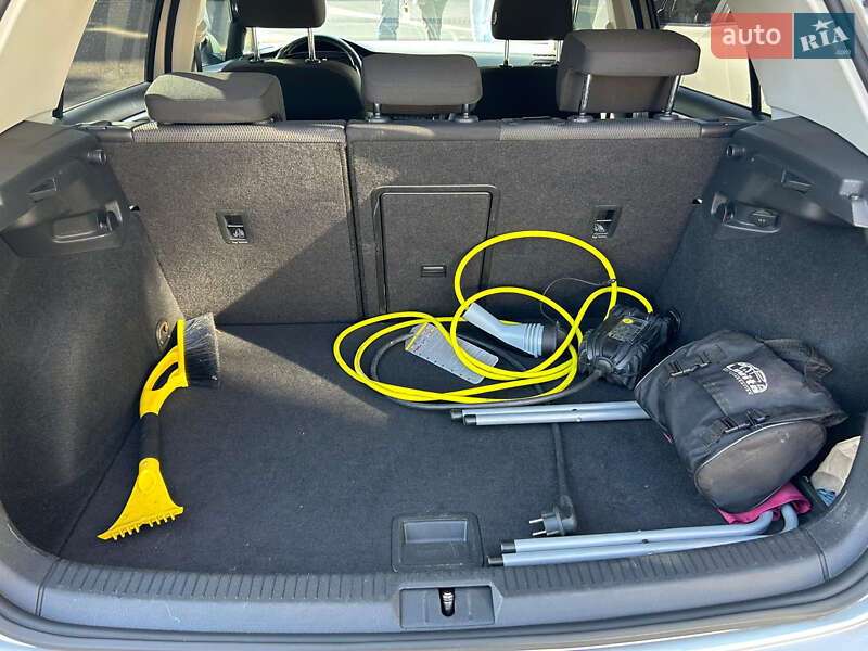 Хетчбек Volkswagen e-Golf 2019 в Хмельницькому