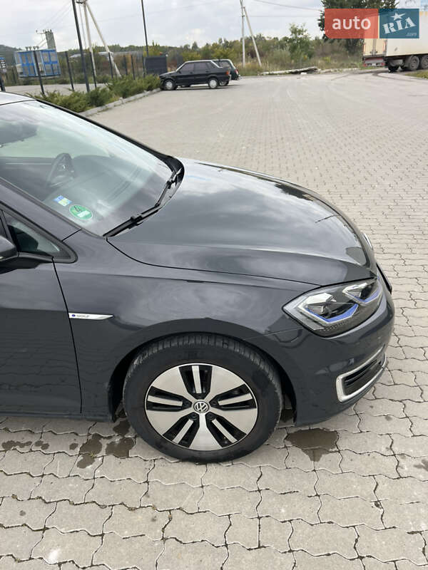 Хэтчбек Volkswagen e-Golf 2020 в Львове фото 11 Хэтчбек Volkswagen e-Golf 2020 в Львове