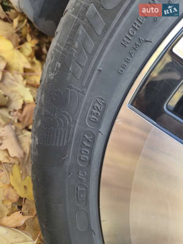 Хэтчбек Volkswagen e-Golf 2016 в Лозовой