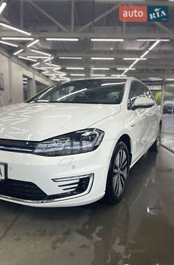 Хэтчбек Volkswagen e-Golf 2019 в Луцке
