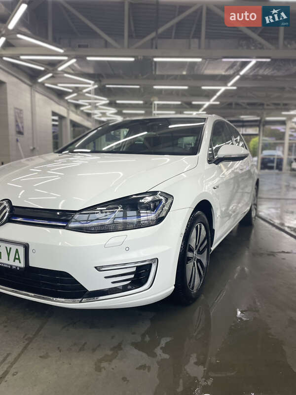 Volkswagen e-Golf 2019 Volkswagen e-Golf 2019