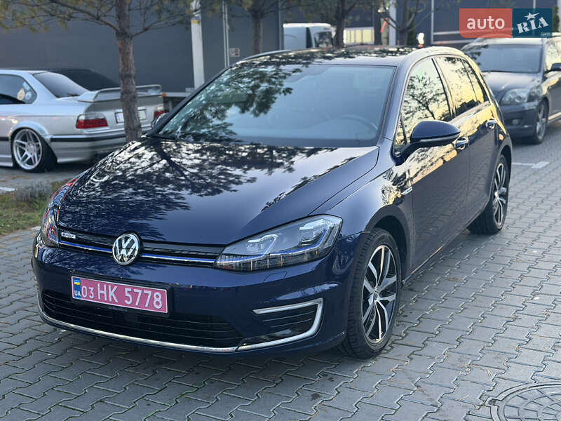 Хэтчбек Volkswagen e-Golf 2019 в Ровно