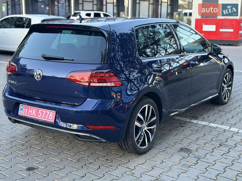 Хэтчбек Volkswagen e-Golf 2019 в Ровно