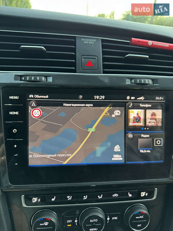 Хэтчбек Volkswagen e-Golf 2019 в Одессе