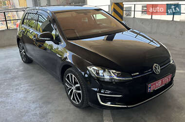 Хэтчбек Volkswagen e-Golf 2019 в Одессе