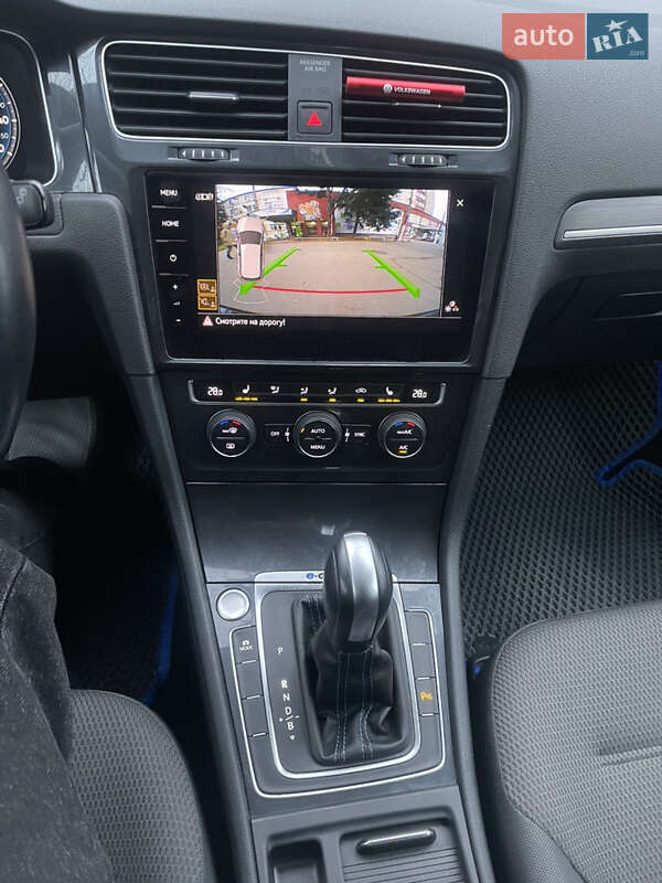 Хэтчбек Volkswagen e-Golf 2019 в Одессе