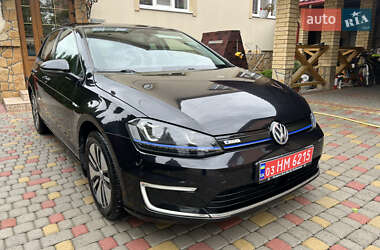 Хетчбек Volkswagen e-Golf 2016 в Львові