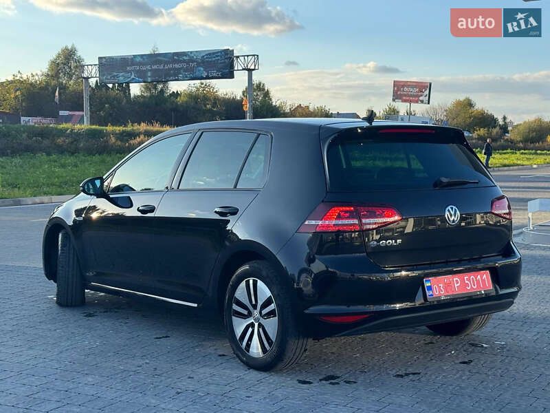 Хэтчбек Volkswagen e-Golf 2016 в Львове