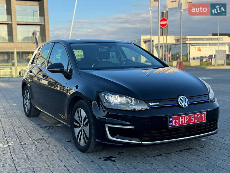 Хэтчбек Volkswagen e-Golf 2016 в Львове
