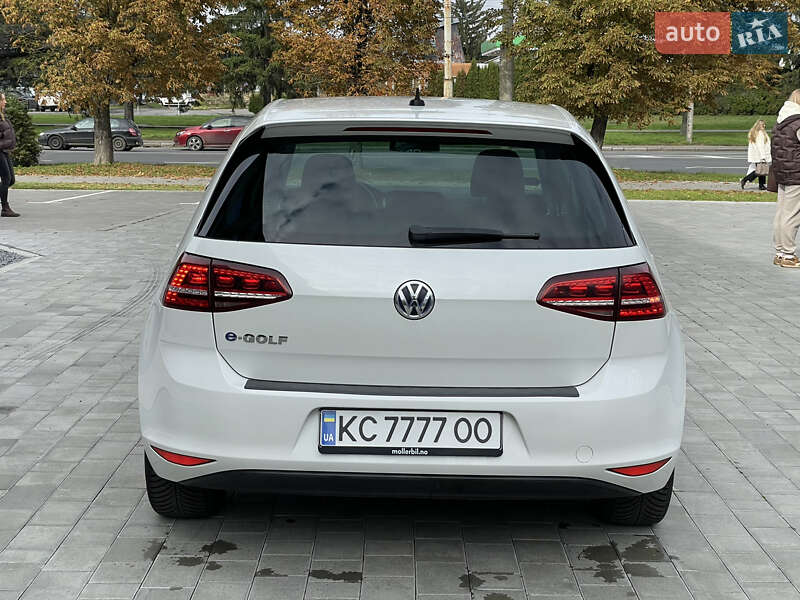 Хэтчбек Volkswagen e-Golf 2014 в Луцке фото 5 Хэтчбек Volkswagen e-Golf 2014 в Луцке