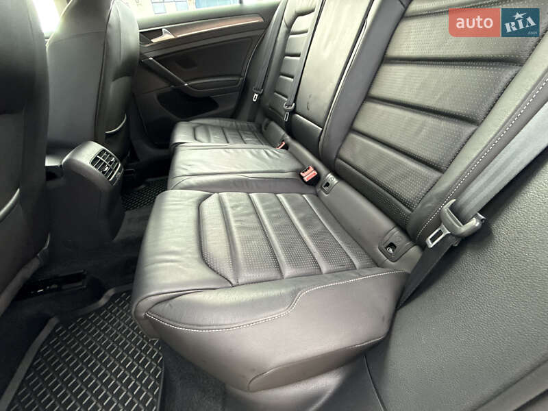 Хетчбек Volkswagen e-Golf 2018 в Рівному