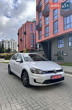 Хэтчбек Volkswagen e-Golf 2018 в Львове
