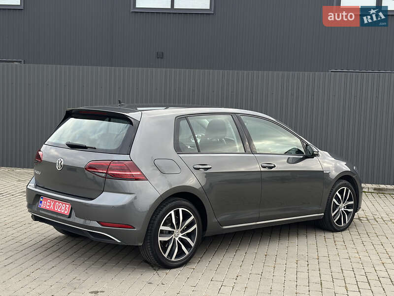 Хэтчбек Volkswagen e-Golf 2019 в Ужгороде