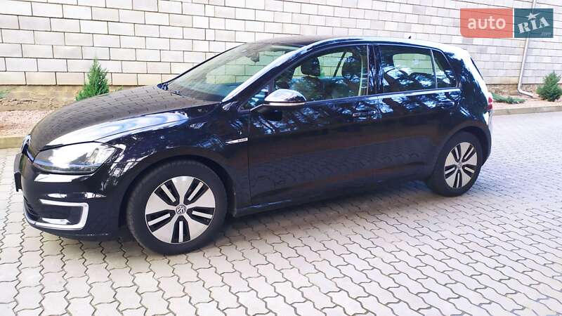 Volkswagen e-Golf 2014