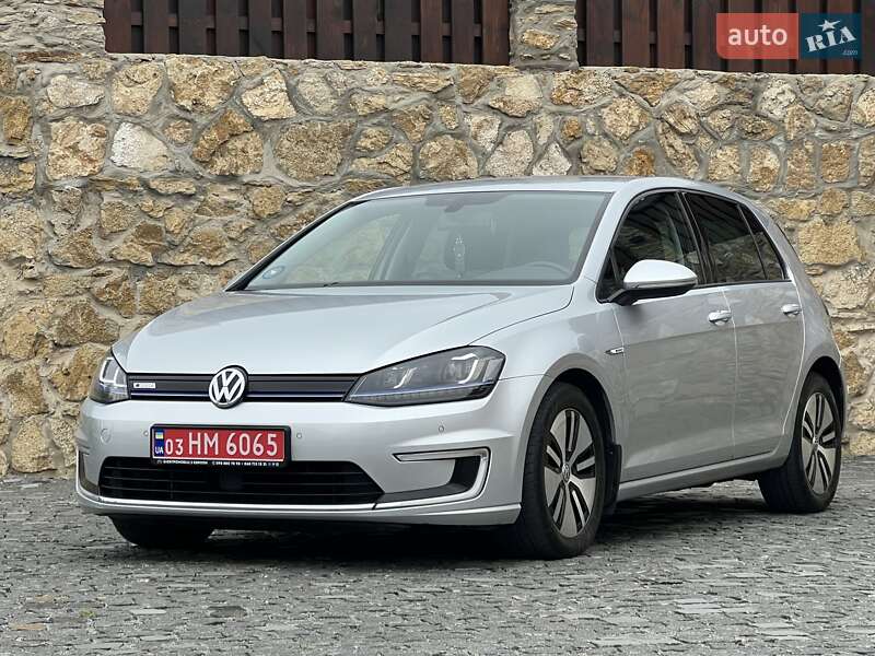 Хэтчбек Volkswagen e-Golf 2016 в Ровно фото 2 Хэтчбек Volkswagen e-Golf 2016 в Ровно