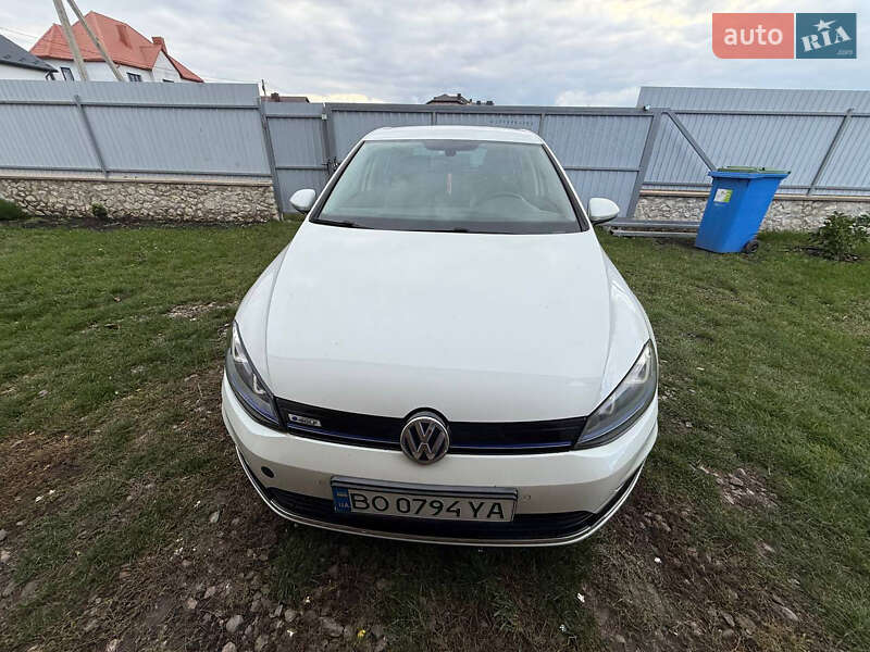 Volkswagen e-Golf 2014 Volkswagen e-Golf 2014