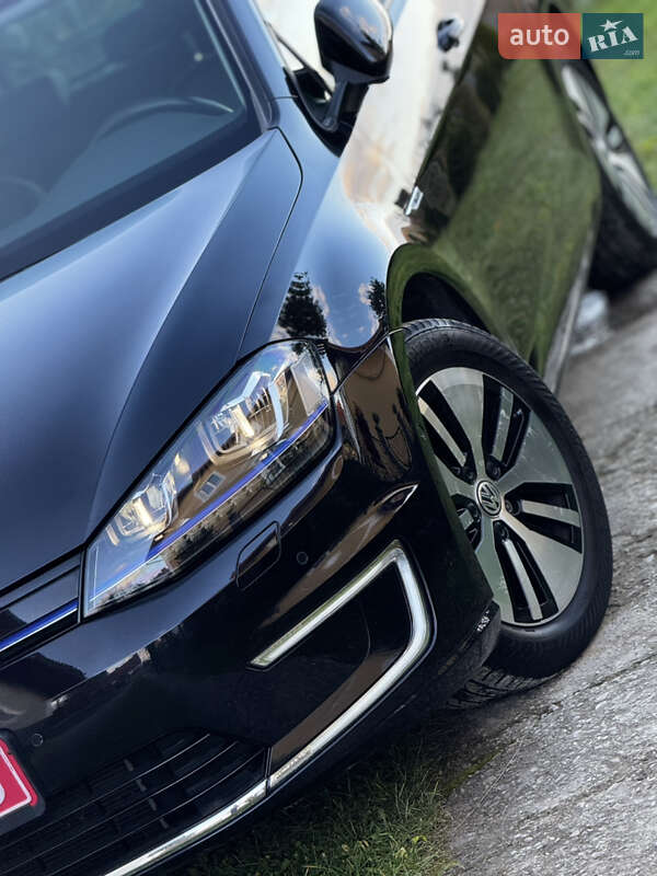 Хэтчбек Volkswagen e-Golf 2016 в Дрогобыче фото 20 Хэтчбек Volkswagen e-Golf 2016 в Дрогобыче