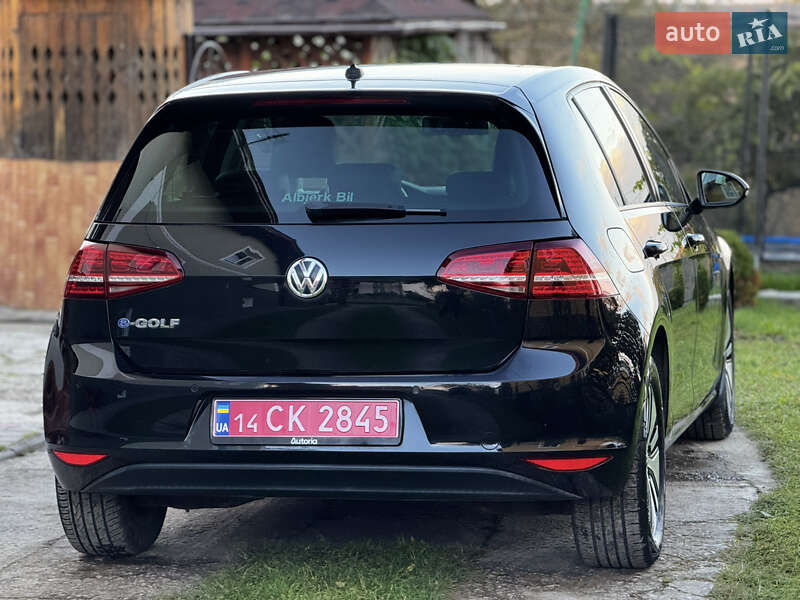 Хэтчбек Volkswagen e-Golf 2016 в Дрогобыче фото 27 Хэтчбек Volkswagen e-Golf 2016 в Дрогобыче