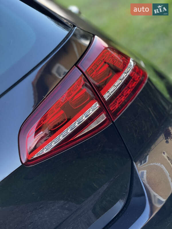 Хэтчбек Volkswagen e-Golf 2016 в Дрогобыче фото 31 Хэтчбек Volkswagen e-Golf 2016 в Дрогобыче