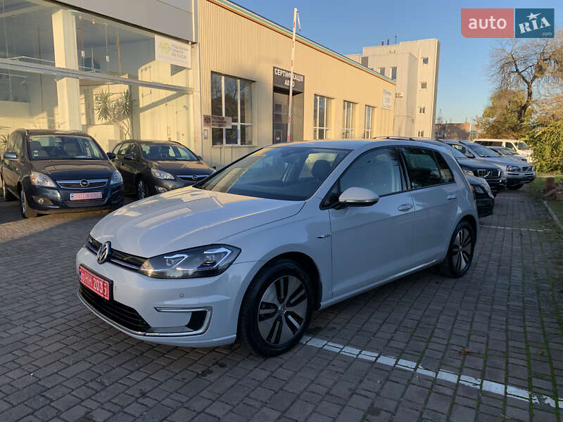 Хетчбек Volkswagen e-Golf 2018 в Рівному фото 23 Хетчбек Volkswagen e-Golf 2018 в Рівному