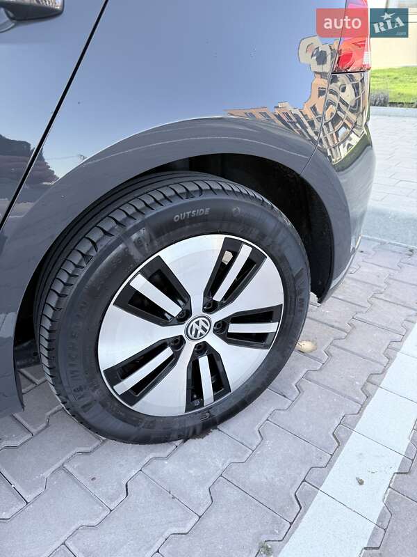 Хетчбек Volkswagen e-Golf 2020 в Тернополі
