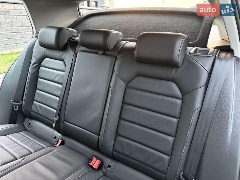 Хэтчбек Volkswagen e-Golf 2020 в Ровно