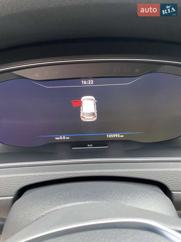 Хетчбек Volkswagen e-Golf 2019 в Хмельницькому фото 23 Хетчбек Volkswagen e-Golf 2019 в Хмельницькому