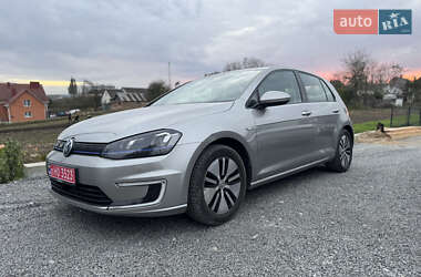 Хетчбек Volkswagen e-Golf 2014 в Рівному