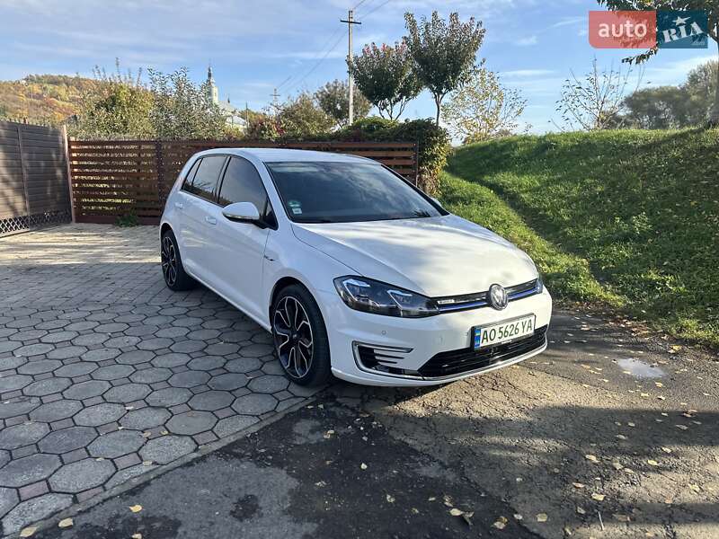 Volkswagen e-Golf 2019