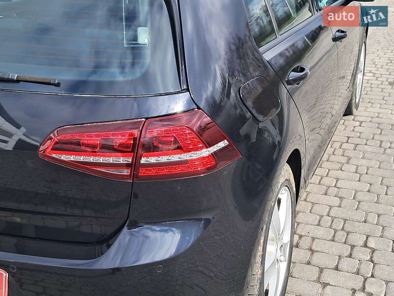 Хэтчбек Volkswagen e-Golf 2016 в Ровно