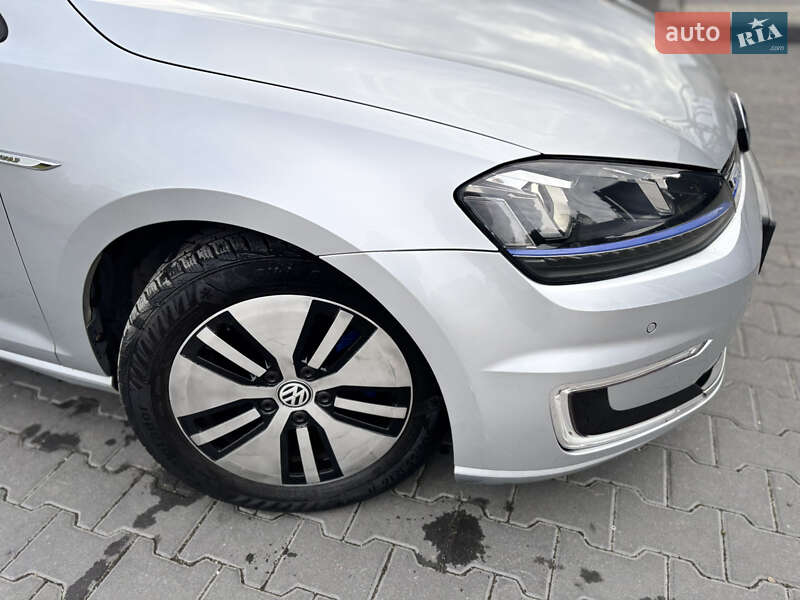 Хэтчбек Volkswagen e-Golf 2014 в Золочеве фото 38 Хэтчбек Volkswagen e-Golf 2014 в Золочеве