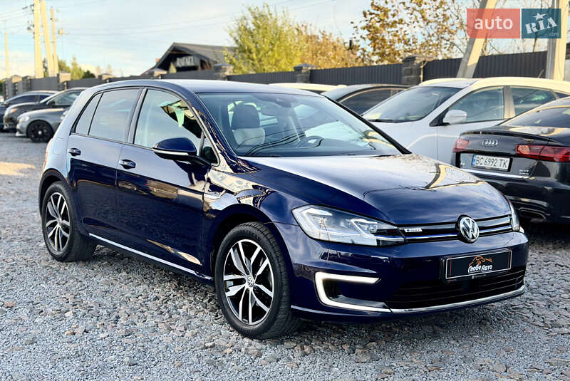 Хэтчбек Volkswagen e-Golf 2017 в Львове фото 4 Хэтчбек Volkswagen e-Golf 2017 в Львове