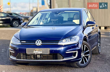 Хэтчбек Volkswagen e-Golf 2017 в Львове Хэтчбек Volkswagen e-Golf 2017 в Львове