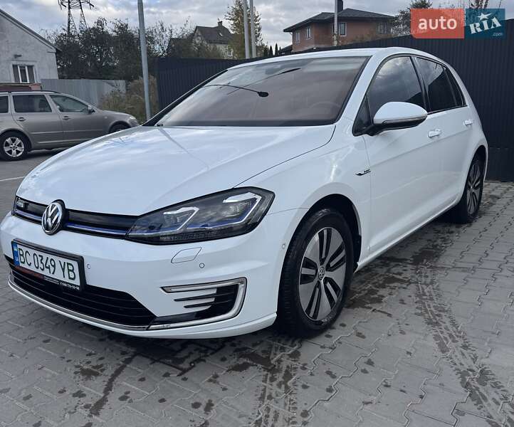 Хэтчбек Volkswagen e-Golf 2019 в Львове