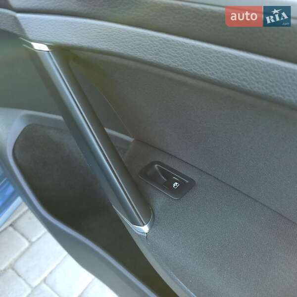 Хетчбек Volkswagen e-Golf 2015 в Старокостянтинові фото 103 Хетчбек Volkswagen e-Golf 2015 в Старокостянтинові