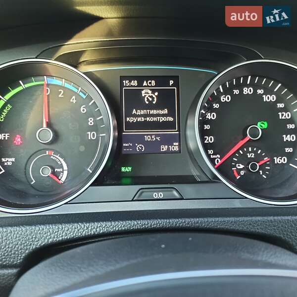 Хетчбек Volkswagen e-Golf 2015 в Старокостянтинові фото 136 Хетчбек Volkswagen e-Golf 2015 в Старокостянтинові