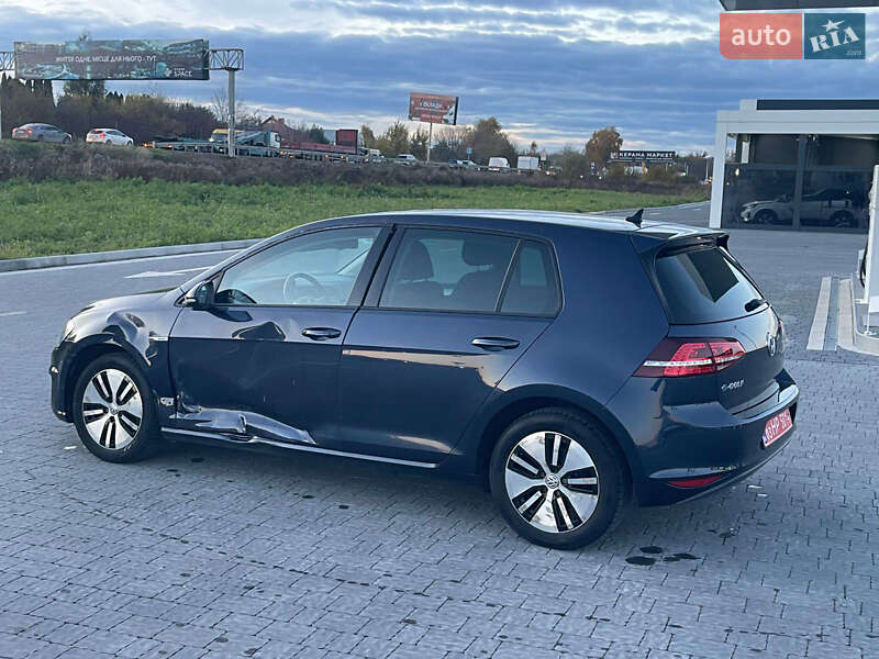 Хэтчбек Volkswagen e-Golf 2015 в Львове