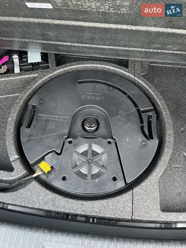 Хэтчбек Volkswagen e-Golf 2018 в Луцке