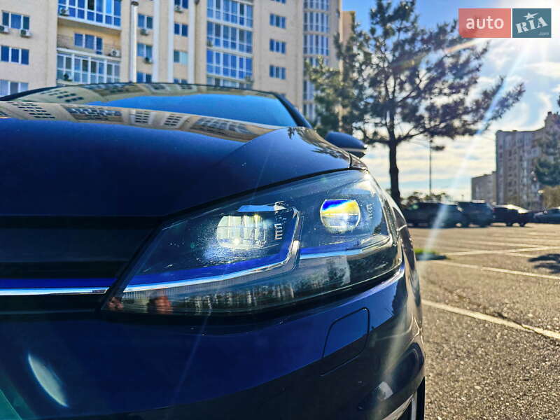 Хетчбек Volkswagen e-Golf 2018 в Миколаєві