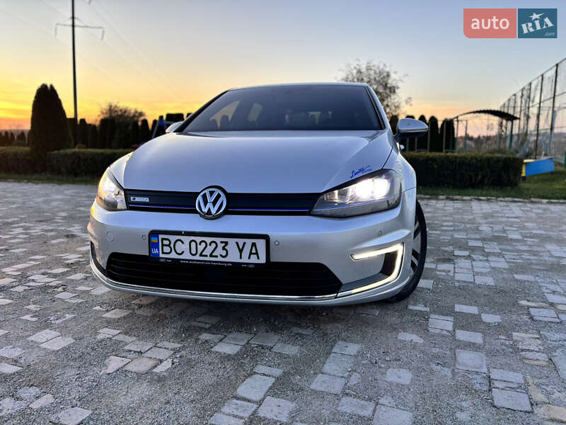 Хетчбек Volkswagen e-Golf 2014 в Тернополі
