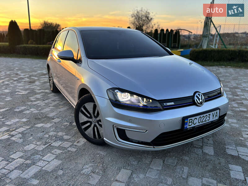 Хетчбек Volkswagen e-Golf 2014 в Тернополі