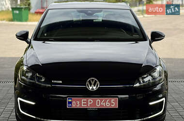 Хэтчбек Volkswagen e-Golf 2017 в Николаеве