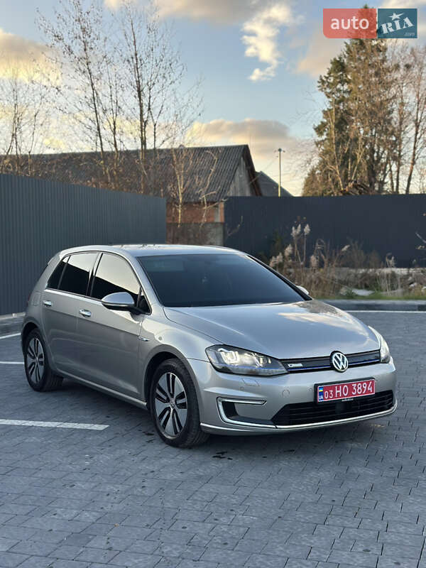 Volkswagen e-Golf 2016