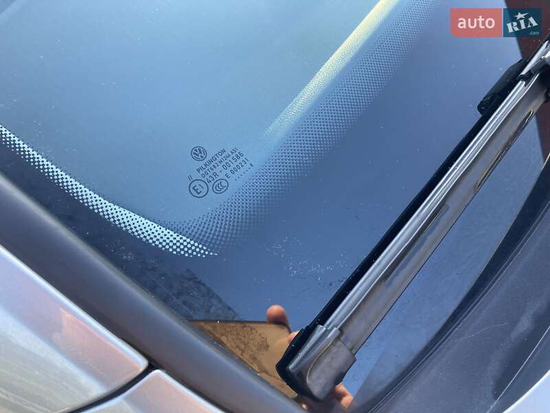 Хэтчбек Volkswagen e-Golf 2018 в Николаеве