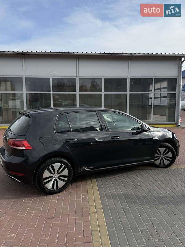 Хетчбек Volkswagen e-Golf 2017 в Рівному фото 6 Хетчбек Volkswagen e-Golf 2017 в Рівному