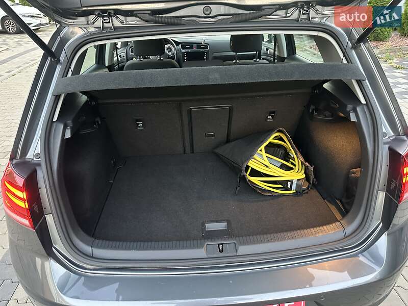 Хэтчбек Volkswagen e-Golf 2020 в Луцке