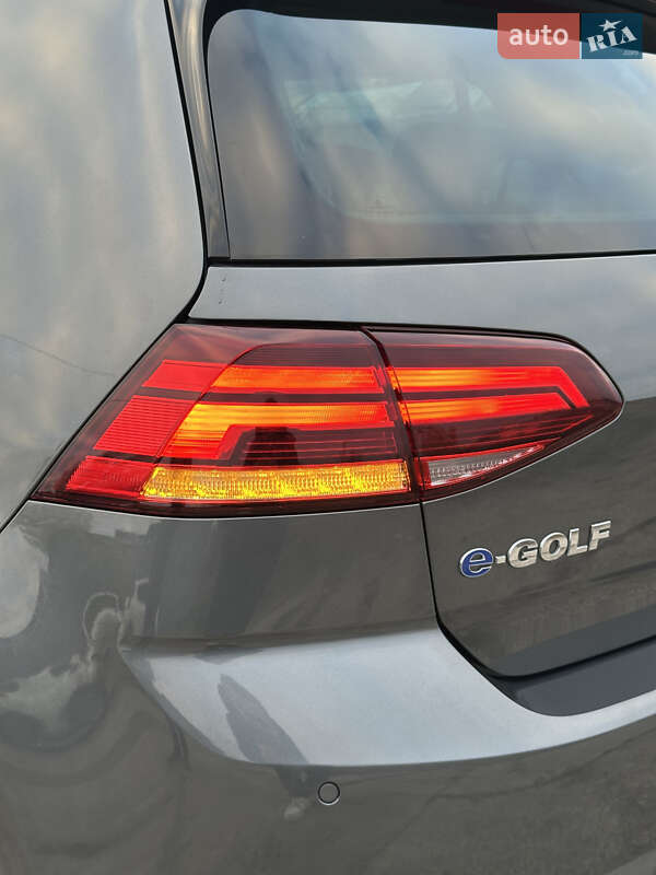 Хэтчбек Volkswagen e-Golf 2019 в Харькове