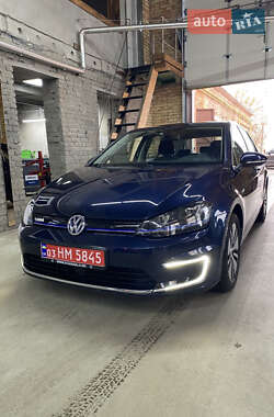 Хэтчбек Volkswagen e-Golf 2015 в Луцке