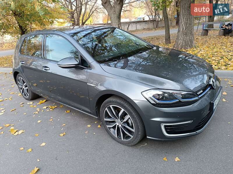 Volkswagen e-Golf 2020